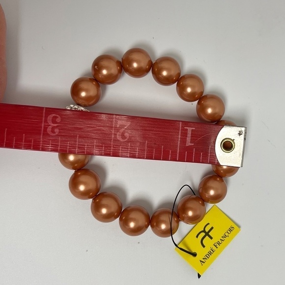 Andre Francois faux pearls stretch bracelet NEW - Picture 4 of 7